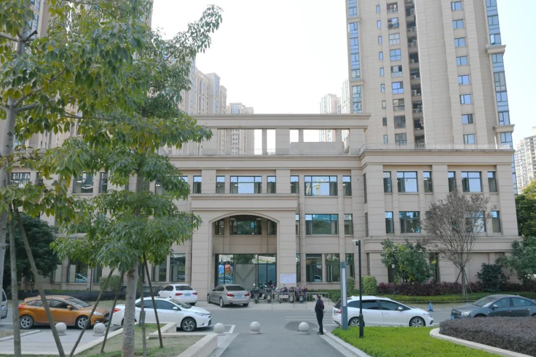 實現在“家門口”看病，高新區村鎮辦社區衛生服務中心即將建成