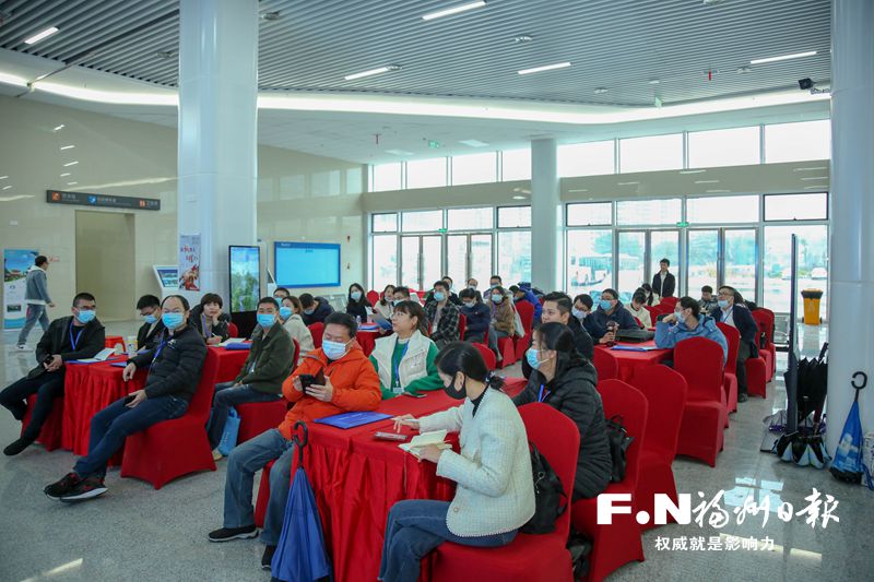 長樂打造主播孵化基地推動鄉村振興