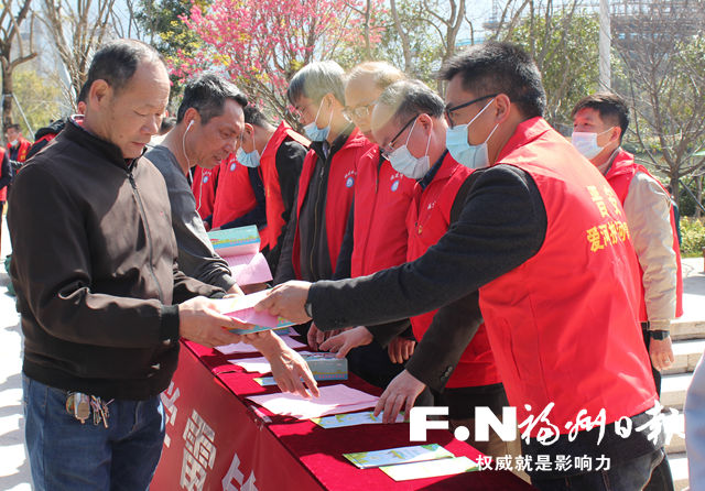 學(xué)雷鋒 做河湖守護者 學(xué)雷鋒 做河湖守護者