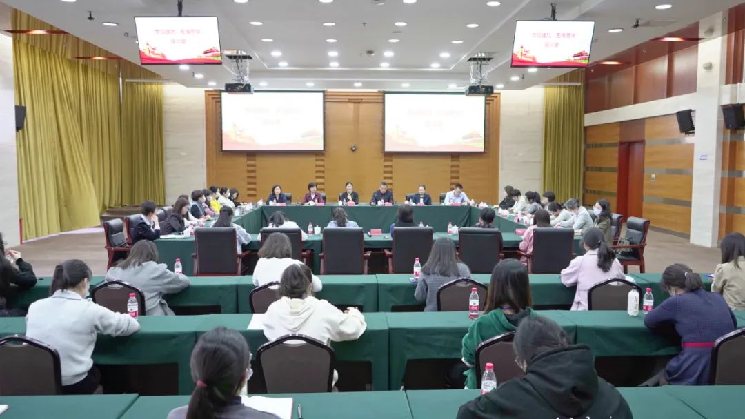 這場宣講會很燃!她們的故事振奮人心 這場宣講會很燃!她們的故事振奮人心