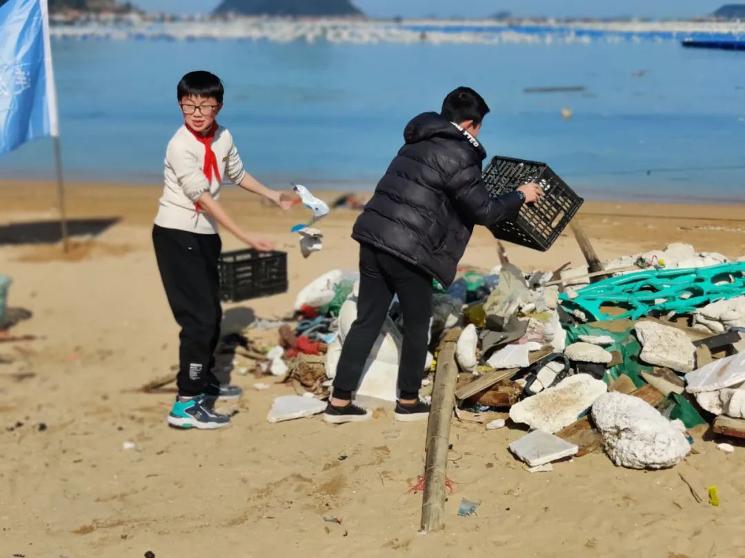 連江這樣的“雷鋒式”好少年,愛了愛了! 連江這樣的“雷鋒式”好少年,愛了愛了!