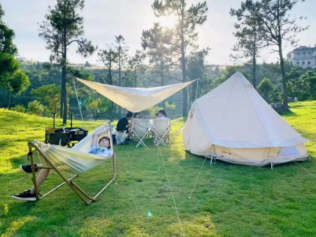 新晉網紅打卡地!福州鼓嶺柱里露營地“火”上央視 新晉網紅打卡地!福州鼓嶺柱里露營地“火”上央視
