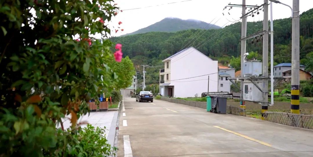 閩清“小積分”兌出村居環(huán)境“新景象” 閩清“小積分”兌出村居環(huán)境“新景象”